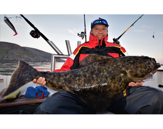 Havoysund cabin boat