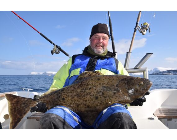 Havoysund cabin boat