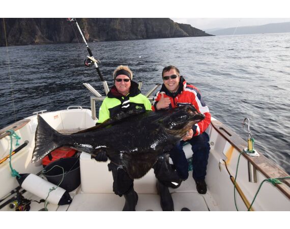 Havoysund cabin boat