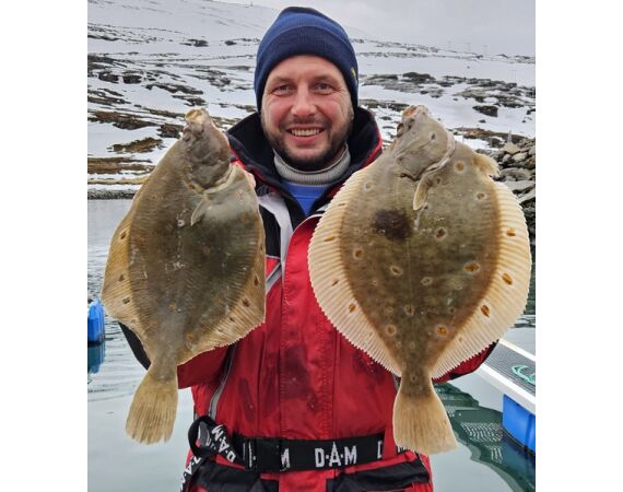 Havoysund cabin boat