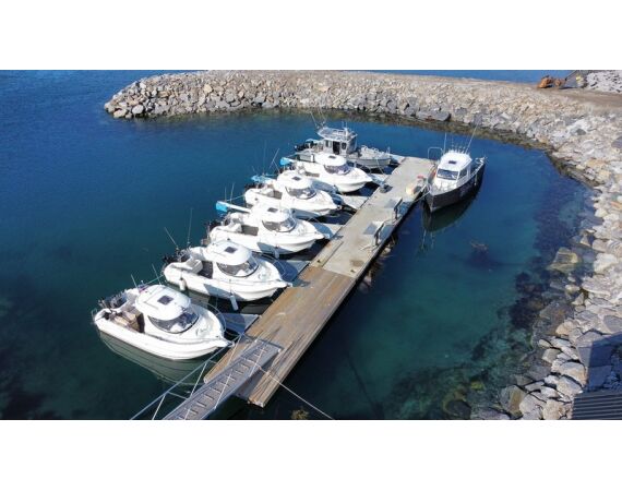 Havoysund cabin boat