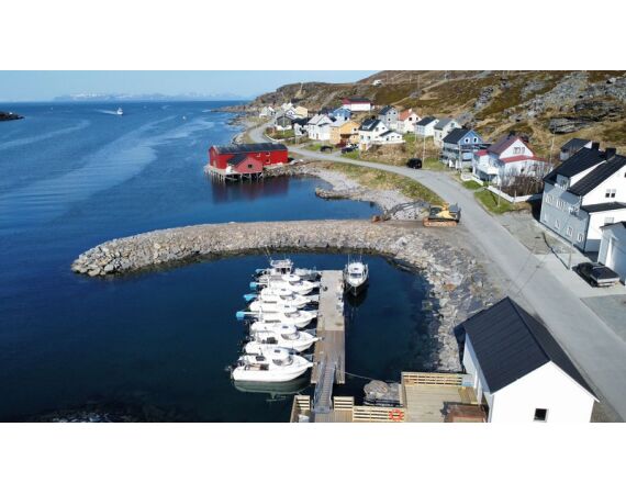 Havoysund cabin boat
