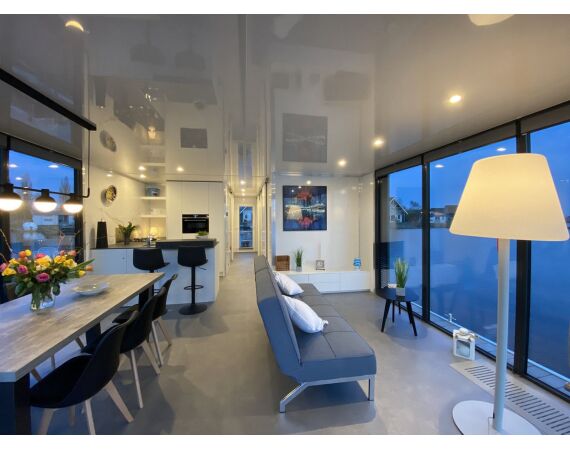 ULTIMATE FISHING EXPERIENCE