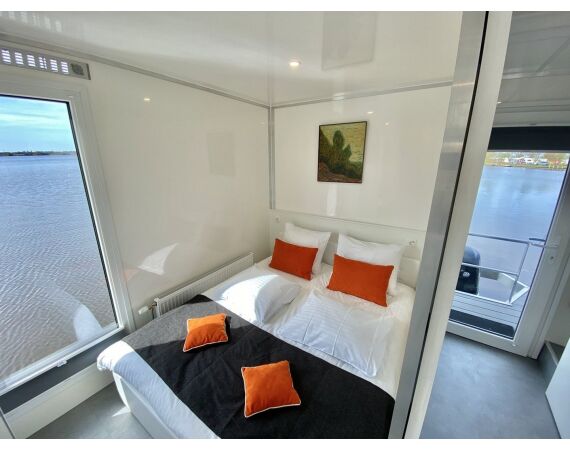 ULTIMATE FISHING EXPERIENCE