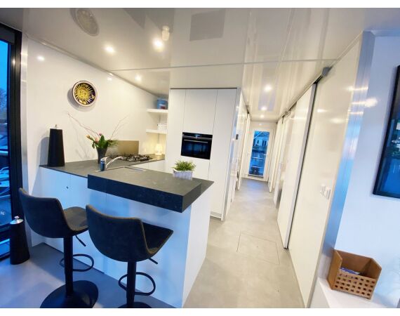 ULTIMATE FISHING EXPERIENCE