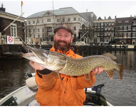 ULTIMATE FISHING EXPERIENCE