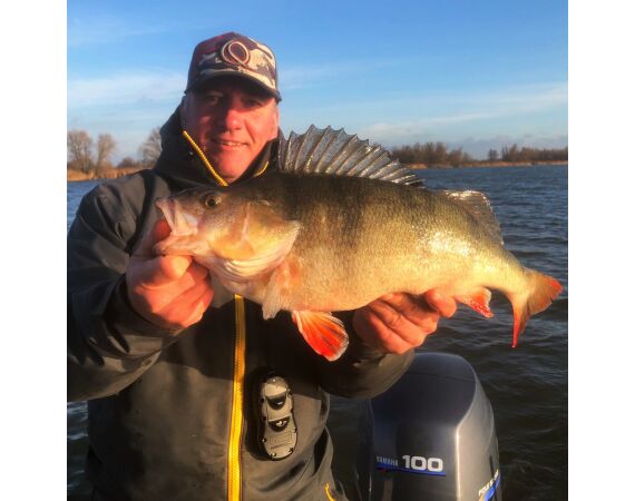 ULTIMATE FISHING EXPERIENCE