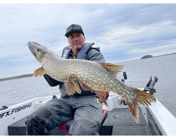 ULTIMATE FISHING EXPERIENCE