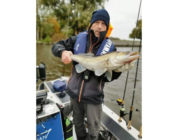 ULTIMATE FISHING EXPERIENCE