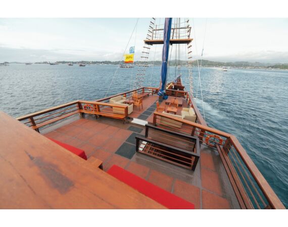 Indonesia Live aboard