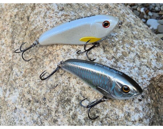 Spanish bellyboat Black Bass