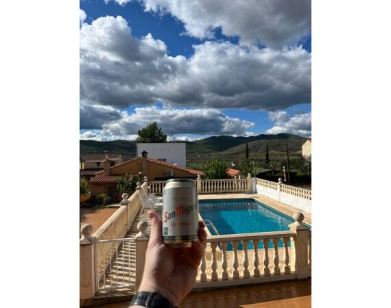 Spanish bellyboat Black Bass