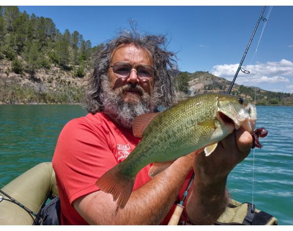 Spanish bellyboat Black Bass